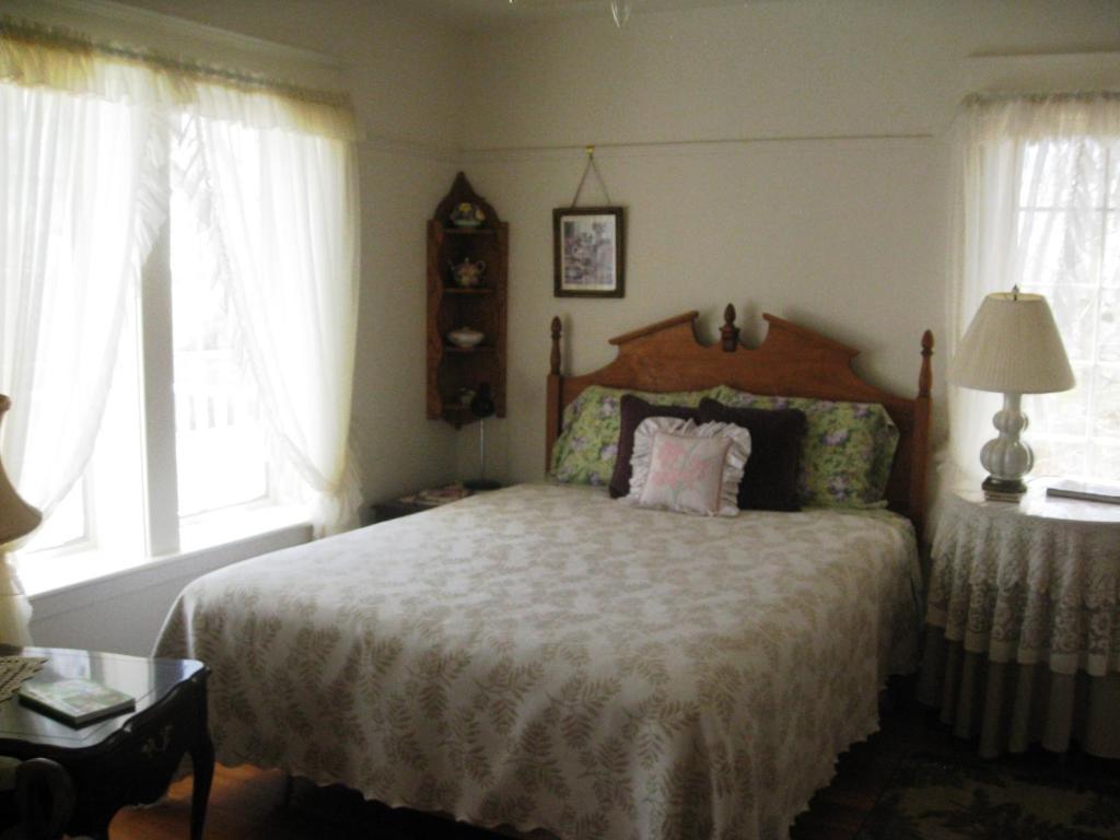 Sproule Heritage Bed & Breakfast Strathmore Extérieur photo